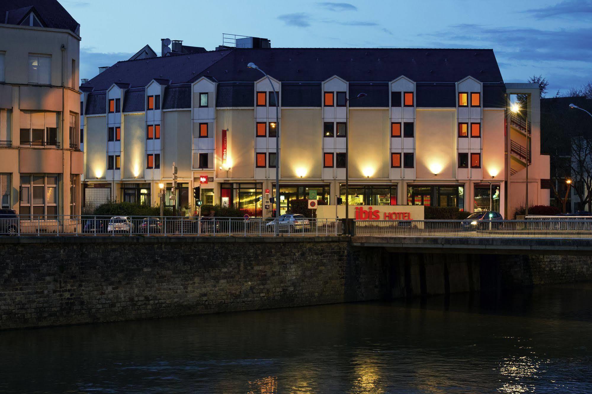 B&B Hotel Le Mans Centre Cathedrale Bagian luar foto